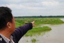 民警称私搭浮桥当事人收了30万 收费数额比罚款数额大-融党建互动平台