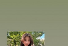 曹格女儿Grace晒泳装近照 对镜头自拍 眼神自信-融党建互动平台