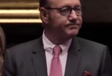 凯文·史派西被判无罪  听到性侵罪不成立 泪洒法庭-融党建互动平台