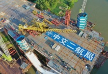 四川一塔吊作业时倾倒 已致6人死亡 事故原因正在调查-融党建互动平台