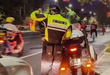 姑娘给了送外卖的骑警两个橘子 背后原因太暖-融党建互动平台