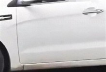 车窗贴两张缴费单 车内司机已去世 已找到死者家属-融党建互动平台