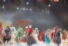 杨丽萍团队跳科目三引热议 此前杨丽萍团队舞者造型被指不雅-融党建互动平台