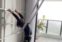 68岁大妈18岁身材每周5小时瑜伽 网友：比上班还累-融党建互动平台