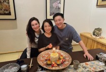 韩庚卢靖姗为妈妈庆生 卢靖姗：妈妈生日快乐 爱你-融党建互动平台