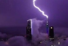 小蛮腰一小时接了六次闪电 网友：电影大片-融党建互动平台