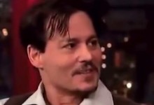 德普狠批好莱坞砸钱拍烂片：观众们早看腻了-融党建互动平台