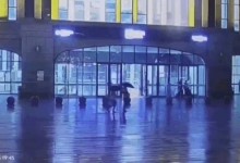 锦州北站2名撑伞男子疑遭遇雷击：两人瞬间倒地-融党建互动平台