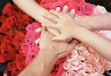 郑恺晒照表白苗苗：老大的创意 五周年快乐-融党建互动平台