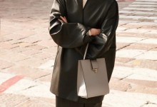 叶童庆祝63岁生日 发行首张个人音乐作品-融党建互动平台